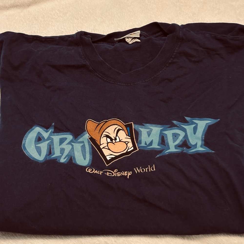 Vintage Walt Disney World  Grumpy Front Graphic Navy Blue T-Shirt